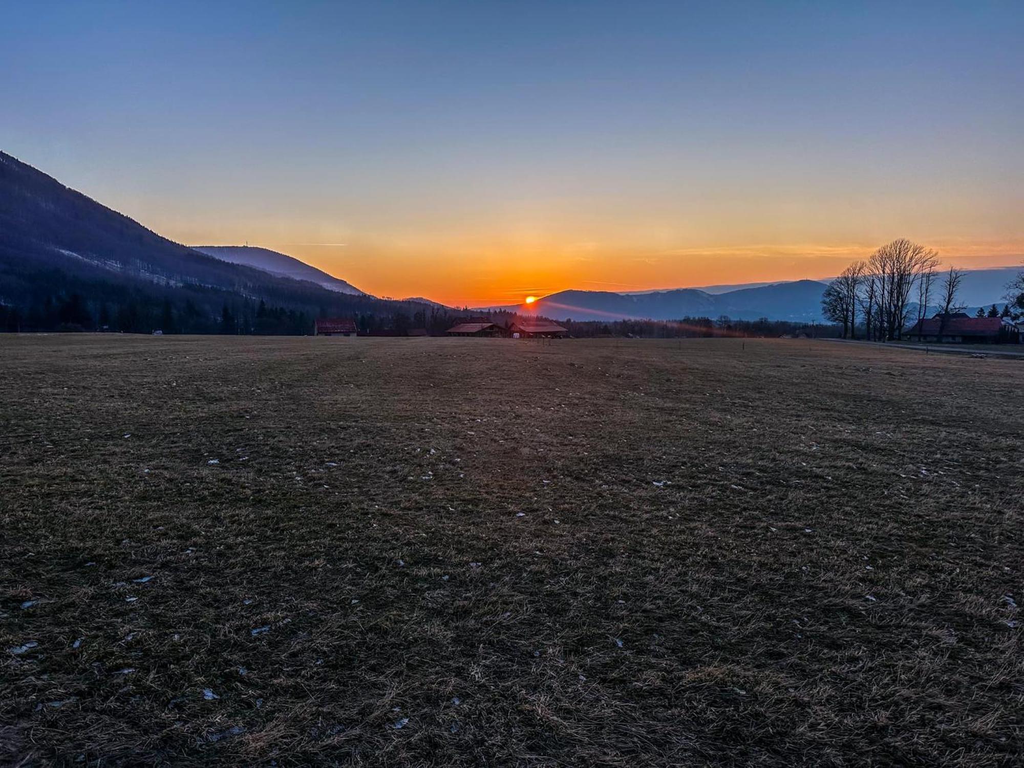 Hotel U Kociana Trojanovice Buitenkant foto